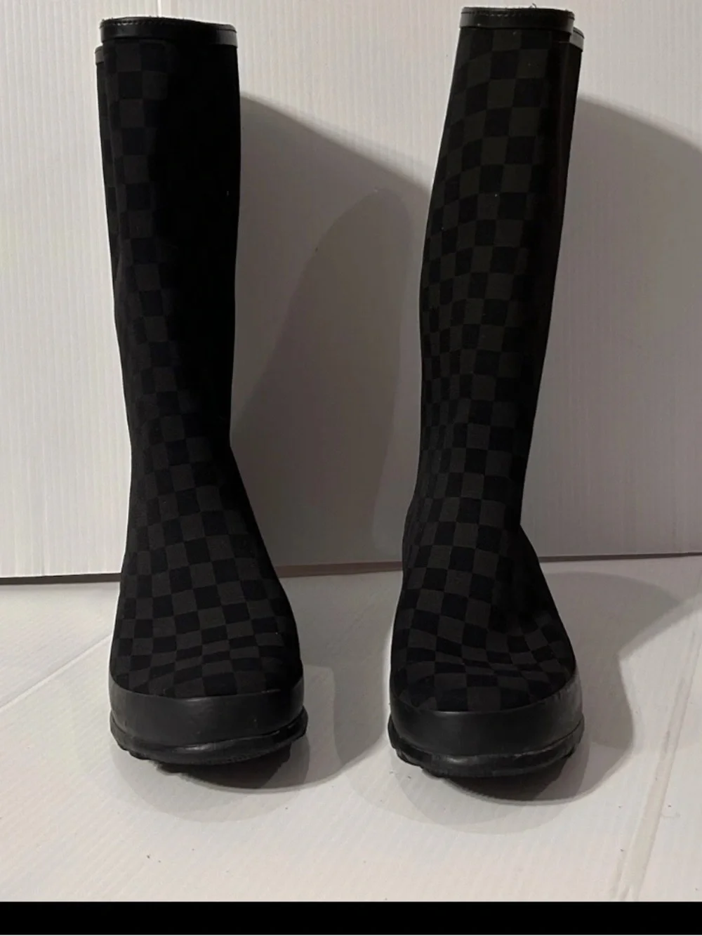L.L.Bean Women’s Size 8 Black Checkered Boots | Very Good Condition | Cozy & Sty